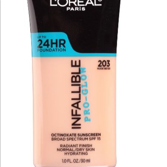L'Oreal Infallible Pro-Glow Foundation Normal/Dry Skin with SPF 15 - Picture 4 of 12